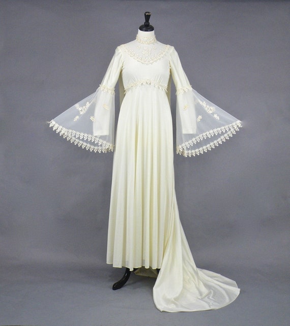 Vintage 1970s Angel Sleeve Wedding Dress Empire Waist 70s
