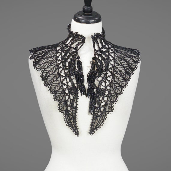 Victorian Black Beaded Pelerine Cape Neck Collar Ornamentation, Antique 1800s Gothic Victorian Mantle, Black Swan