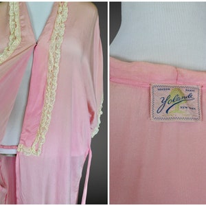 Vintage 1920s Pink Silk Lace Robe, 20s Dressing Gown, Boudoir Lingerie Loungewear, Yolande London Paris New York image 9
