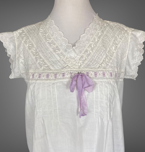 Antique 1910s Nightgown, Edwardian Whitework Embroidered Cotton Night Dress with Silk Ribbon Ties, Cap Sleeves, Large - XL 44 Bust