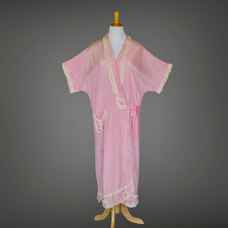 Vintage 1920s Pink Silk Lace Robe, 20s Dressing Gown, Boudoir Lingerie Loungewear, Yolande London Paris New York image 1