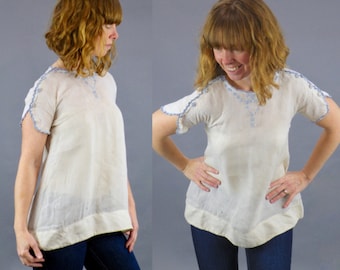 Antique Late 1910s 1920s Embroidered Peasant Blouse with Shoulder Button Snaps, XS