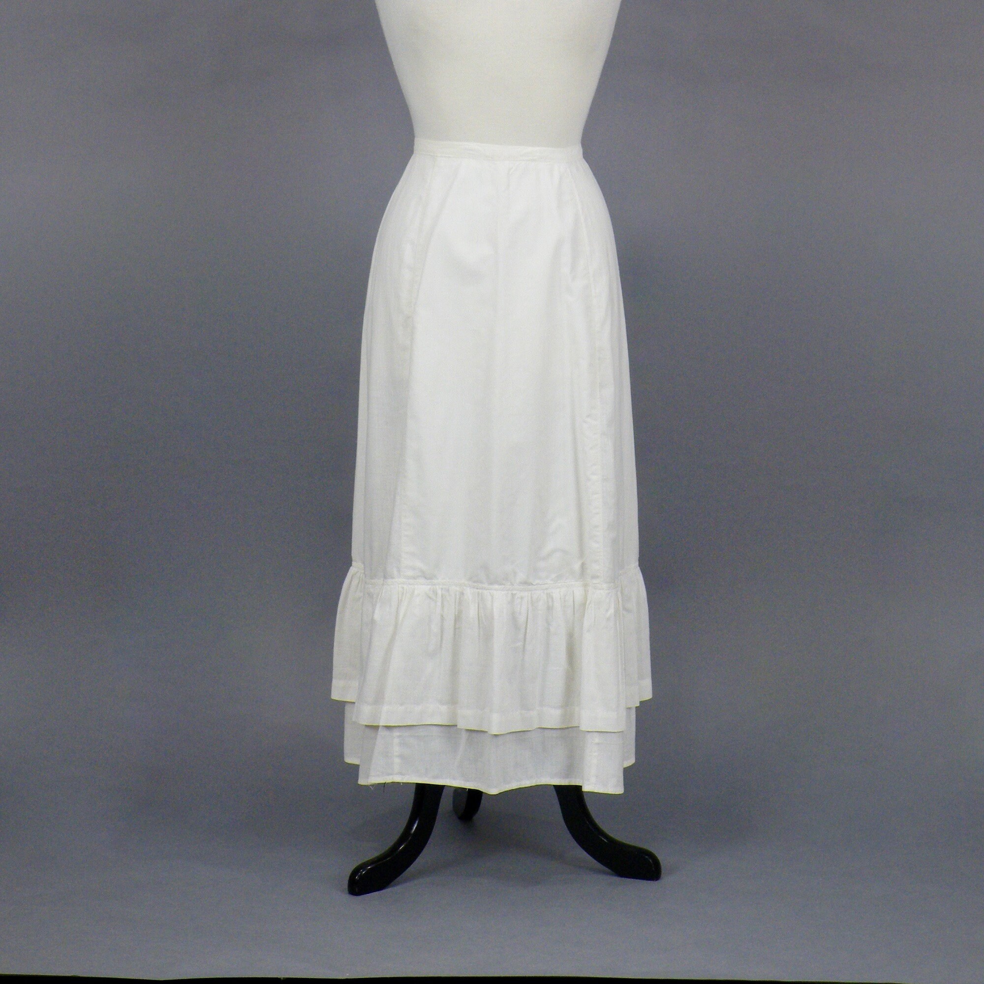 Edwardian Skirt, Antique 1910s White Cotton Petticoat, Tiered Boho