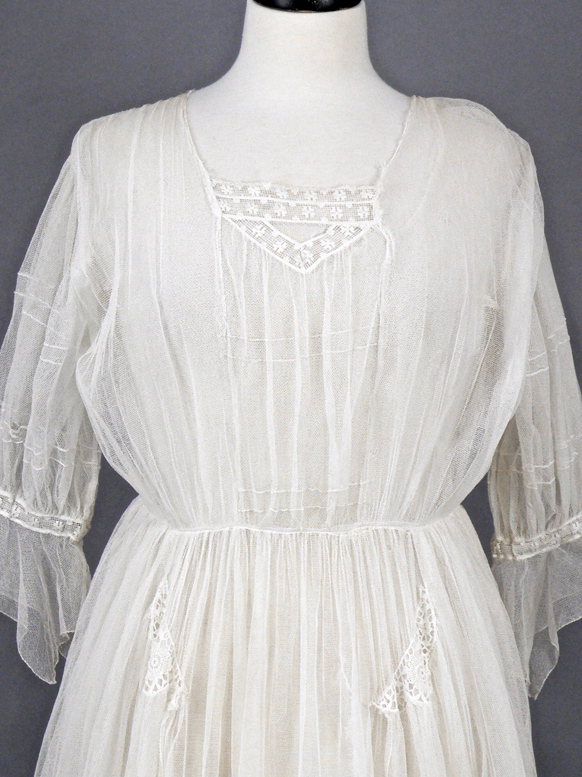 Edwardian Dress, 1910s White Net Lace Bohemian Peasant Dress, Medium