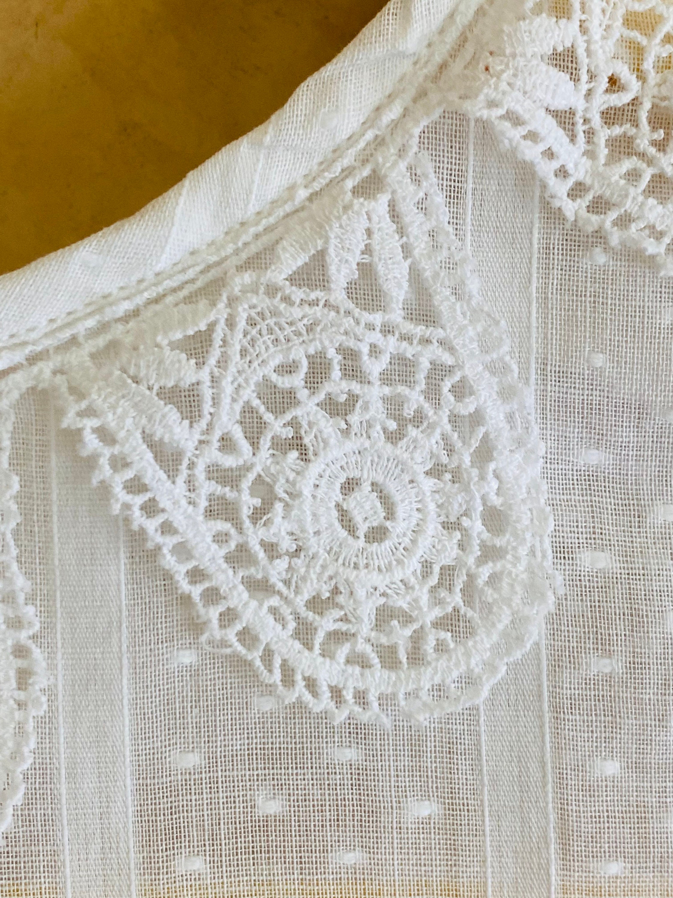 Antique 1920s White Dotted Swiss Blouse with Scalloped Lace Trim, 20s ...