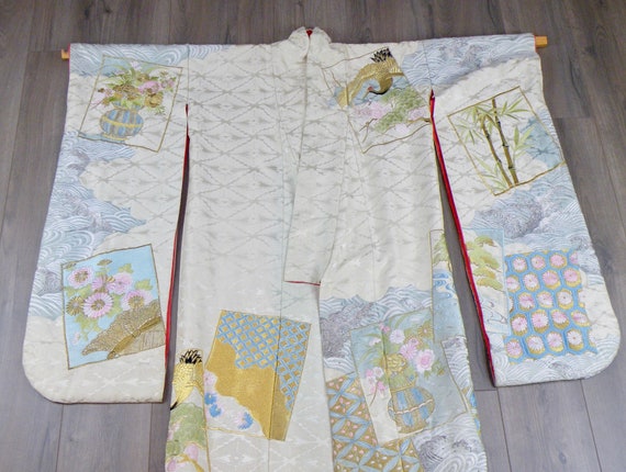 Vintage Japanese Uchikake Wedding Kimono with Met… - image 7