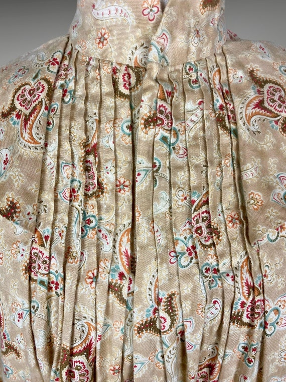 1890s Victorian Paisley Wrapper Blouse Dressing J… - image 2