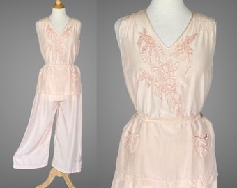 Vintage 1920s Beach Pajamas, 20s Wide Leg Pajama Pants & Top, Blush Pink Embroidered Silk Deco Loungewear