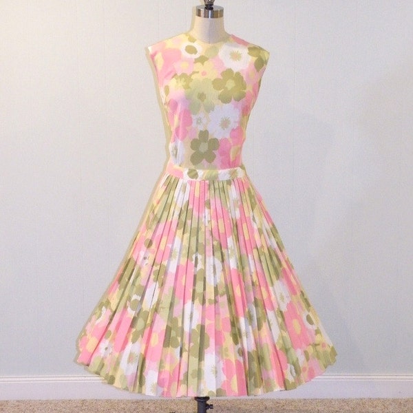 1960s Dress / 60s Full Circle Skirt Sundress, Cotton Floral Print Garden Party Dress, Avalon Classics, Long Torso Size