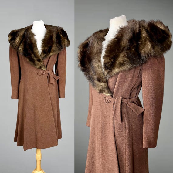 1930s Brown Bouclé Wool Coat with Fox Fur Collar | I.J. Fox Fifth Avenue Pre-War Winter Jacket