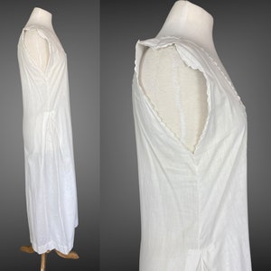 Edwardian Night Dress, Antique 1910s Nightgown, White Embroidered Cotton Nightwear w Purple Ribbon Tie, Made in France, S M image 7