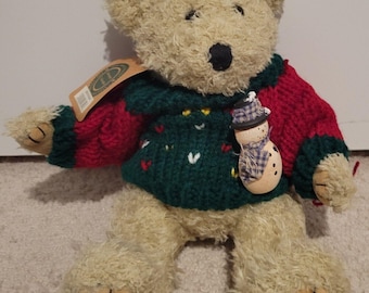 Boyd's Bears William in Christmas Sweater mit Schneemann Anstecknadel #1107-03 Rare HTF