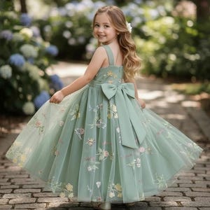 Green and White Floral Dress - Etsy Green and White Floral Dress - Etsy