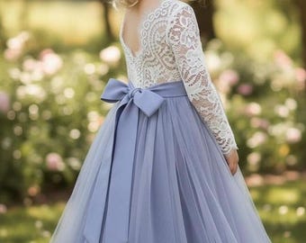 Tüll Blumenmädchenkleid, hellblaues Blumenmädchenkleid, staubiges Blau Blumenmädchenkleid, rustikale Spitze Blumenmädchenkleid, Boho Blumenmädchenkleid