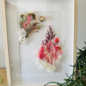 Arte murale con fiori secchi pressati | Dipinto di fiori secchi | Arredamento naturale per la casa | Regalo fatto a mano