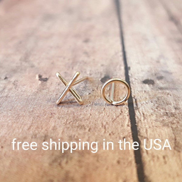 Gold earrings xo free shipping hugs kisses mismatch xoxo