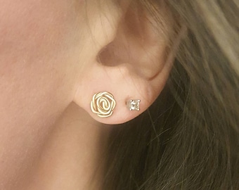 14k gold rose earrings FREE SHIPPING rossette