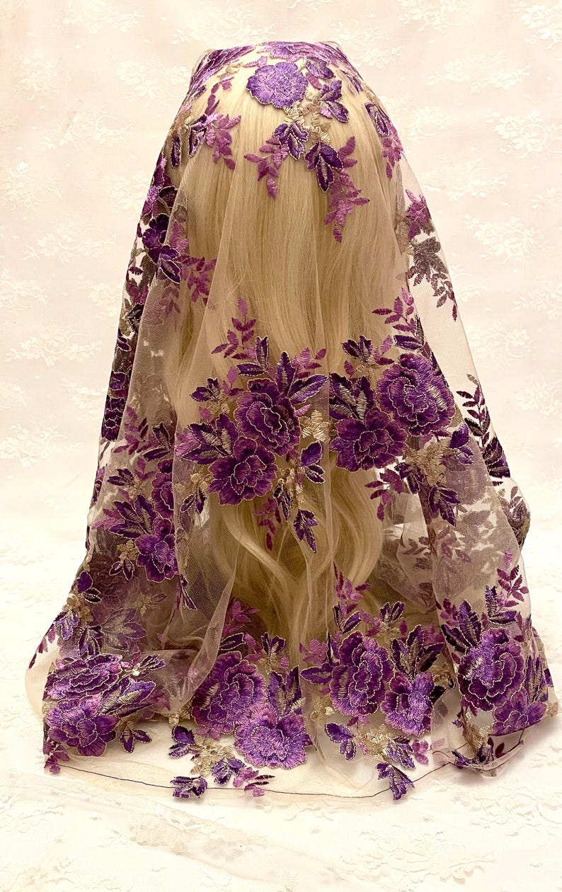 Lila rosor oändlighetsslöja katolsk mässlöja fastan advent bild 3
