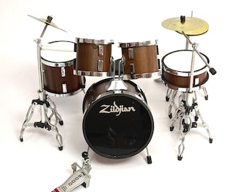 風雷です リキュールミニチュアセット、ブランデーミニチュアセット、楽器他 Amazon.co.jp: 輸入ウイスキー・ブランデー ミニチュアボトル 10