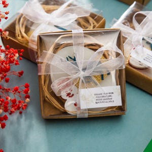 Christmas Soap Favor | Snowman & Tree Handmade Soap | Holiday Party Guest Gift | Winter Wedding Soap | Xmas Baby Shower Favors