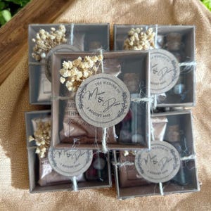 Bomboniere personalizzate per matrimonio con caffè turco – Scatola regalo rustica in carta kraft con mini bottiglie e fiori secchi – Regali per gli ospiti della festa di fidanzamento