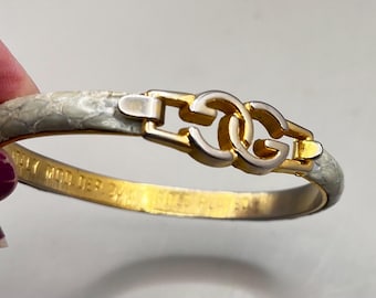 Pulsera vintage de piel de serpiente Gucci Italia chapada en oro de 24 quilates