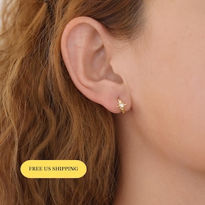 E168 star huggie earring, starburst earring, star hoop, starburst huggie hoops, star huggie earrings, star hoop earrings, celestial earrings