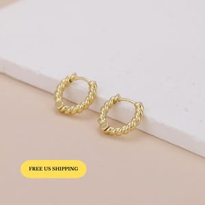 E118 twisted huggie hoop earrings, Twisted Spiral Hoops, twisted hoop earrings, Minimalist Earrings, Everyday Huggie Earrings, Birthday Gift