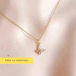 Butterfly pendant necklace, crystal butterfly necklace, butterfly necklace, gold butterfly necklace, dainty necklace, gold necklace, N025