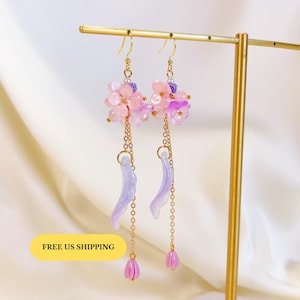 E194 purple flower dangle earrings, long earring, flower earring, Cherry blossom earring, sakura earring, Japanese earrings, floral earrings