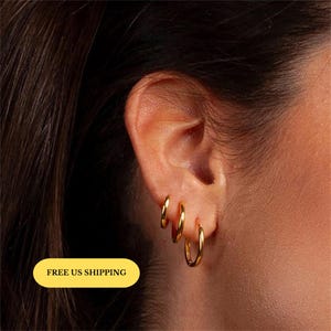 Gianna gold huggie hoops, hoop earrings, huggie earrings, 18K Gold Hoop Earrings, Minimalist Simple Plain earrings, huggie hoop earrings