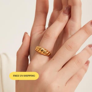 R008 croissant dome ring, dome ring, gold dome ring, gold twisted ring, chunky ring, statement ring, thick ring, silver ring, minimal ring