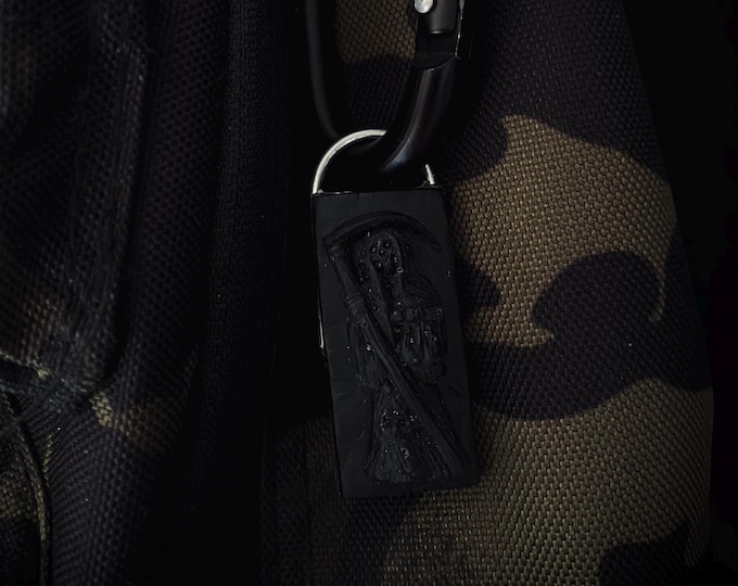 Scythe Blvck & Slvr Screw Lock Zipper Pull