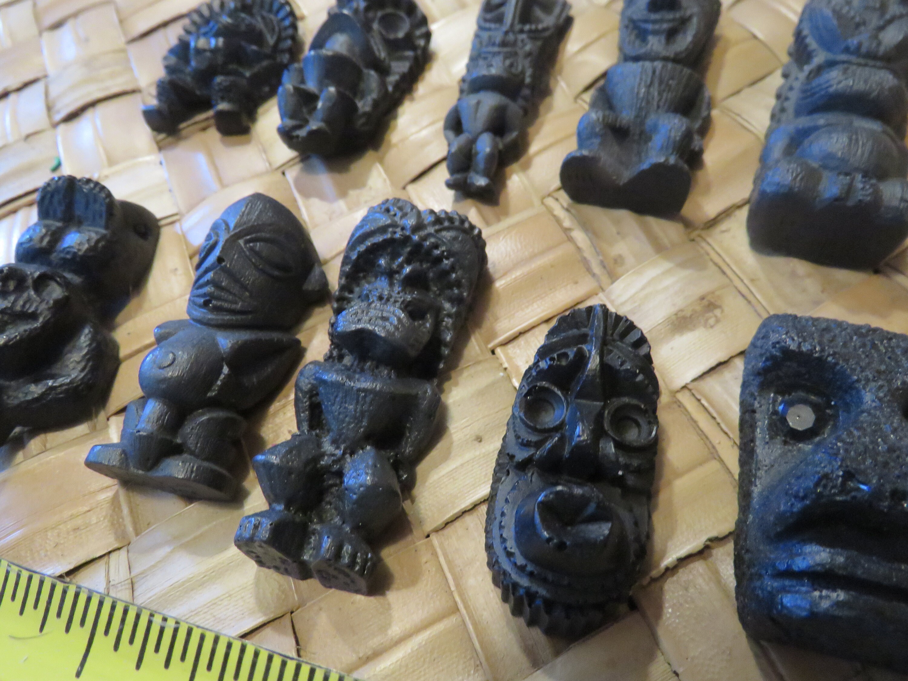 Tiki PendantsLot 23 Set of 10 Classic vintage Hawaiian Etsy