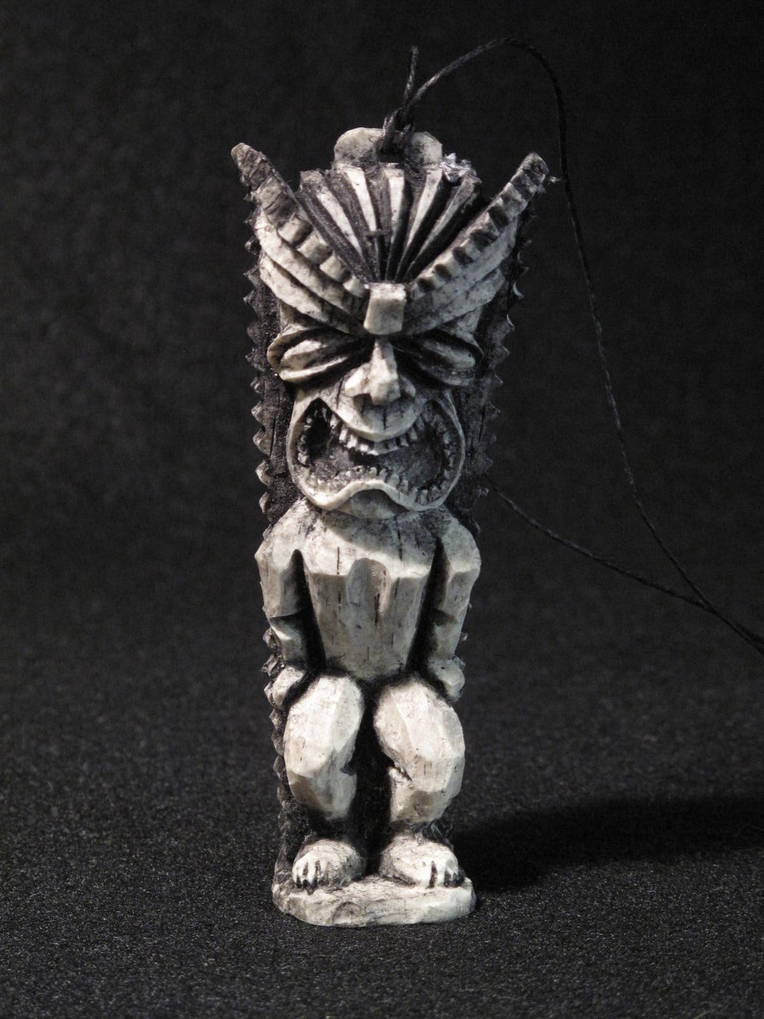 Scrubs Tiki Necklace Replica From the Brady Bunch/bahamas Episode. Be