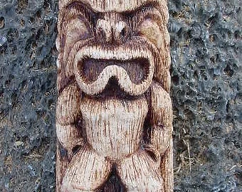 Brady Bunch Tiki Necklace- Wear the same necklace as found by Greg Brady in the classic 70's Hawaii episode