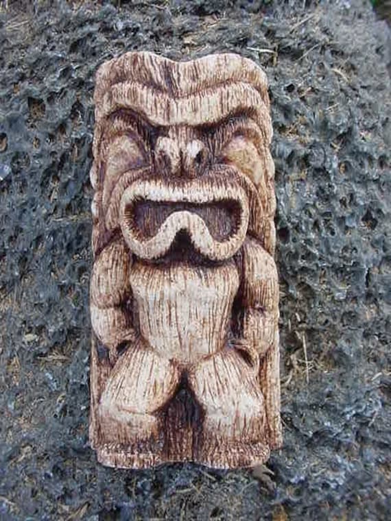 Brady Bunch Tiki Necklace Wear the Same Necklace as Found by Etsy