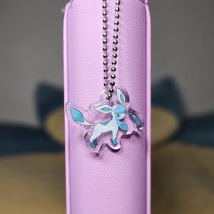 glaceon card binder HUGE glaceon fan milestone: got the special binder from the s-chinese gift box! , it has 480 slots and the material is so good, glad to have waited for someone local to sell it instead of buying it