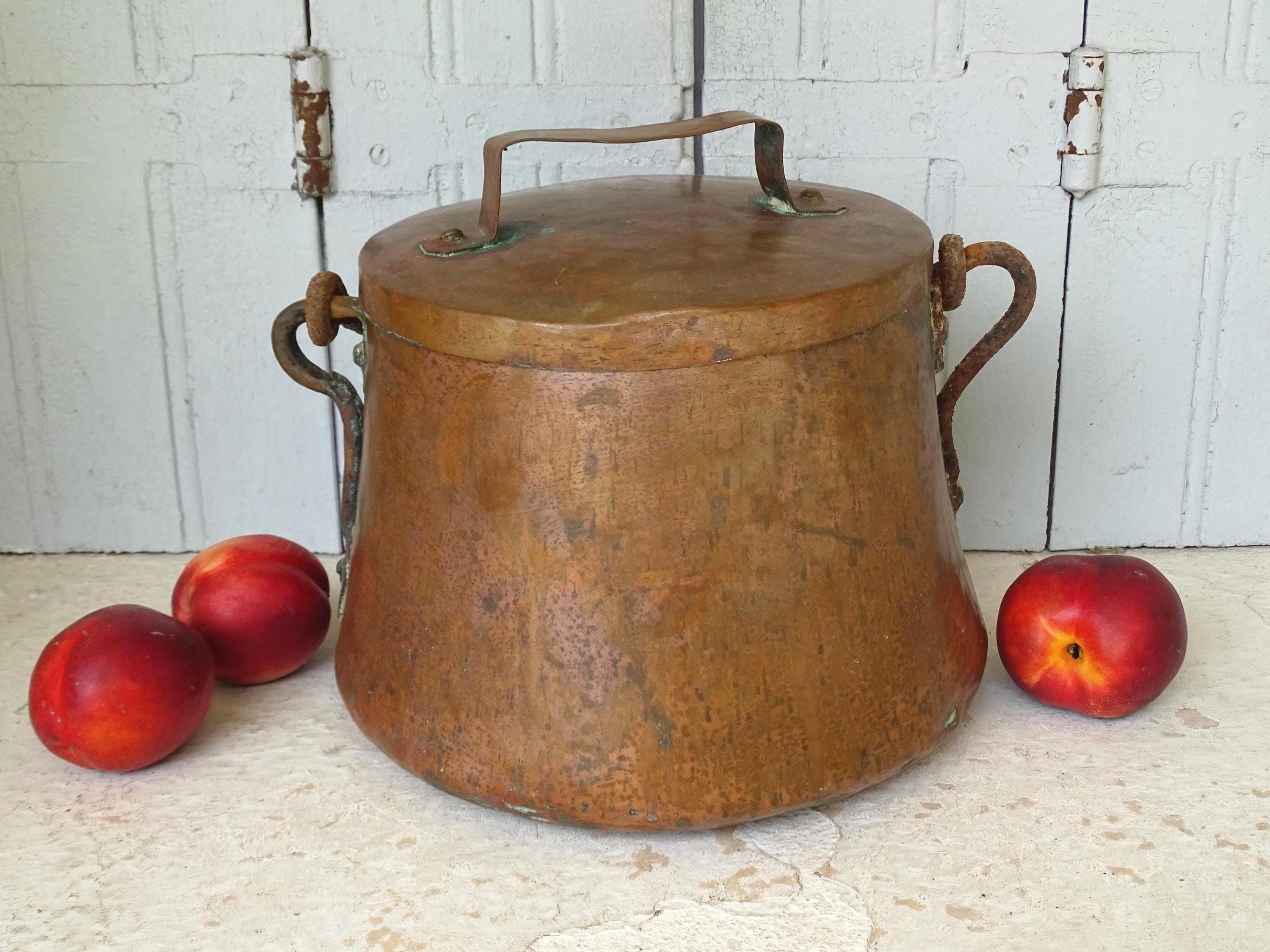 9.3" French Antique Copper Cauldron with Lid and Wrought Iron Handle, Old Copper Cooking Pot, Rustic Farmhouse Kitchen, Countryside Decor