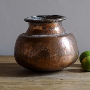 Indian Antique Copper Lota or Kalash, Indian Copper Water Pot, Religious Water Vessel, Religious Decor, Copper Vase or Pot 8.5"