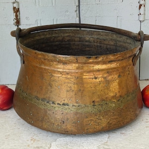 11.5&quot; French Antique Copper Cauldron, Old Copper Cooking Pot, Copper Planter, Rustic Kitchen, French Countryside Decor, Farmhouse Kitchen