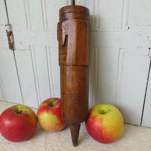 11.4&quot; French Antique Wooden Whetstone Holder for a Sickle, Wood Quiver, Old Farm Tool, Rustic Country Decor, French Garden Tool, Farmhouse