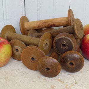 6.3&quot; Collection of Antique and Vintage Wooden Bobbins, Old Wood Spools, Textile Factory Bobbins, Textile Mill, Industrial Decor, Primitive