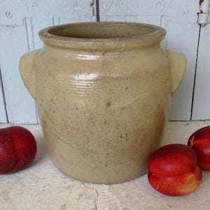 8.7&quot; French Antique Stoneware Confit Pot with Grey Beige Glaze, Preserving Jar, Old Pottery Cache Pot, Country Farmhouse Kitchen Decor