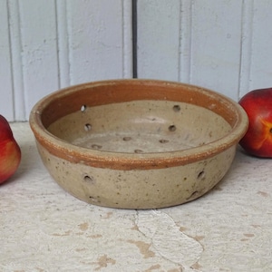 7.1&quot; French Antique Terracotta Faisselle Cheese Strainer, Ceramic Colander, Pottery Sieve, Berry Rinse Bowl, Rustic Country Farmhouse Decor