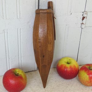 12.2&quot; Antique Wooden Whetstone Holder, Old Wood Farm Tools, Antique Quiver, Rustic Country Decor, French Farm Decor, Old Primitive Decor