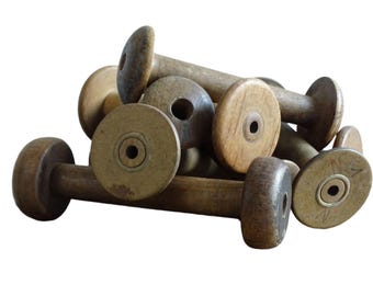 Kolekcja drewnianych szpulek, antycznych i zabytkowych szpulek drewnianych, szpulek z fabryk tekstylnych, dekoracji industrialnych, dekoracji prymitywnych 6,3"