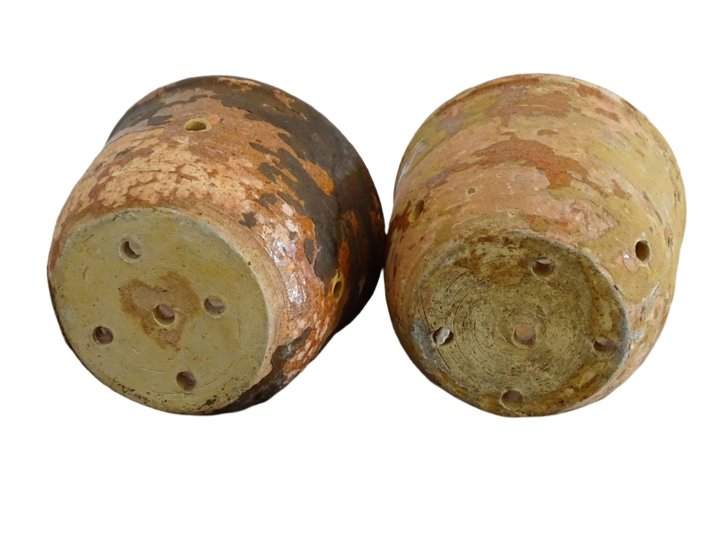 3.1インチ フランスアンティークテラコッタ フェセル2個、古い陶器の