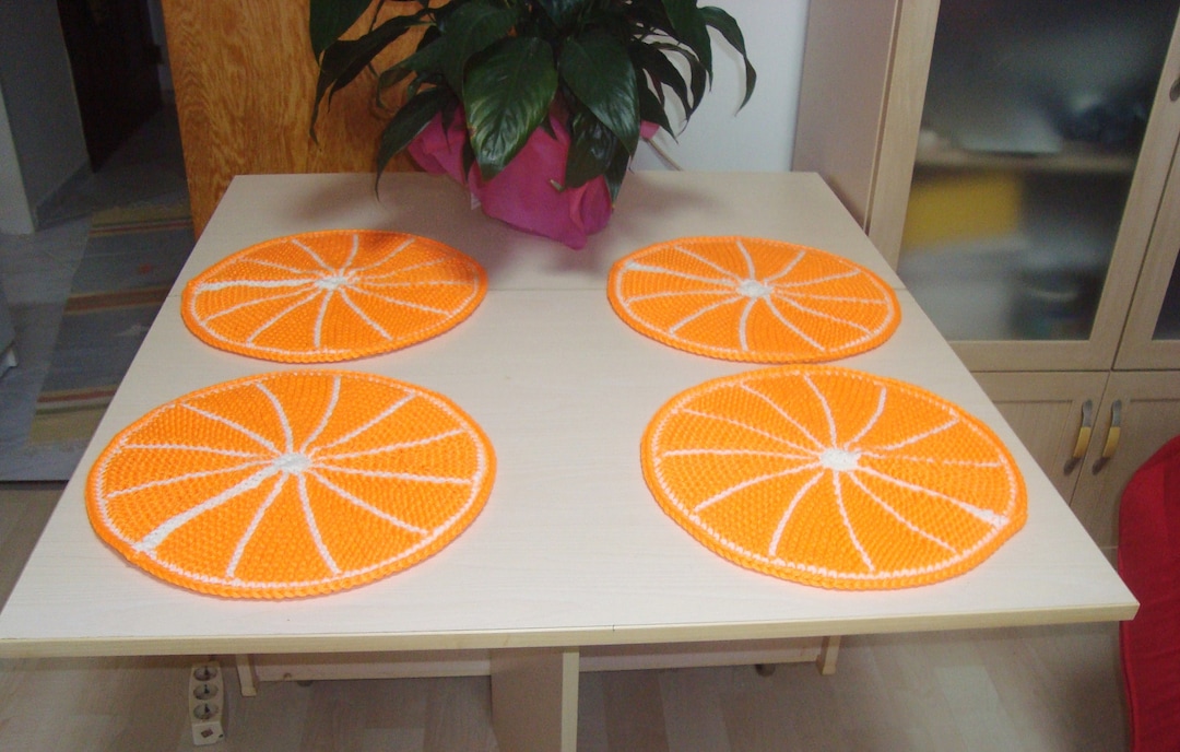 Round Orange Placemats Orange Fruit Slice Set of 2, 4, 6 Round Washable