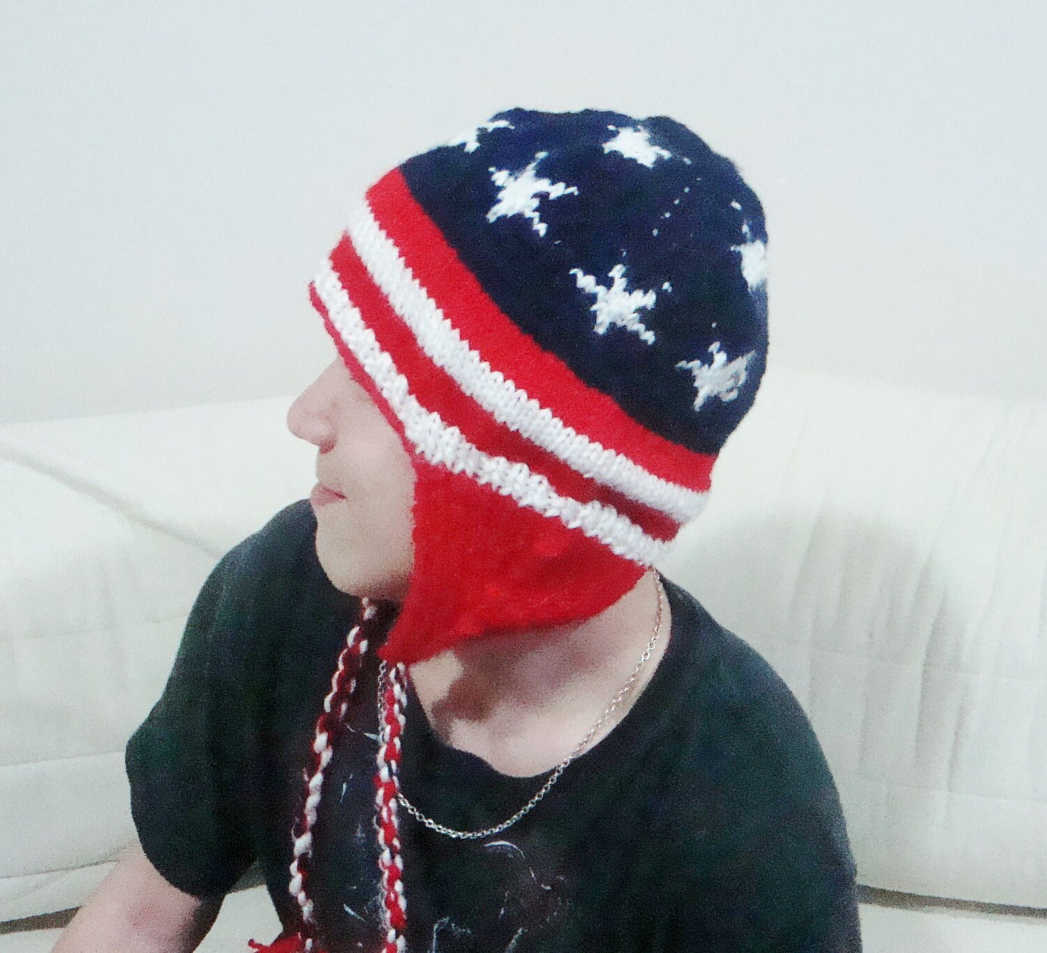 Hand Knit American Flag Winter Hat: Wool Blend Ear Flap  display picture 3